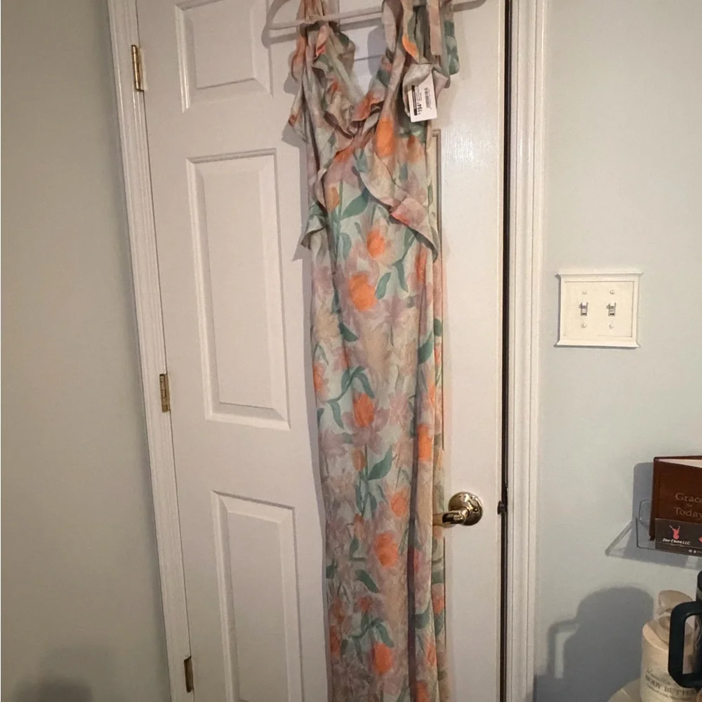 ASTR Floral Ruffle Dress - Picture 7 of 9